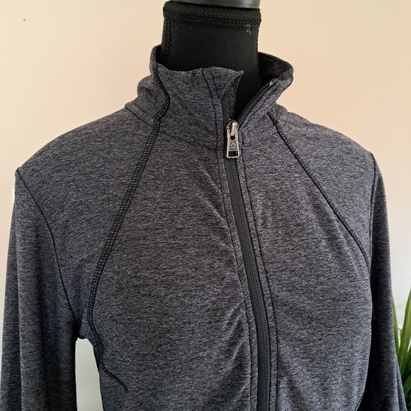 Tuff Athletics Zip Front Active Jacket Grey  Medium Activewear Top Long Sleeved - Picture 3 of 15